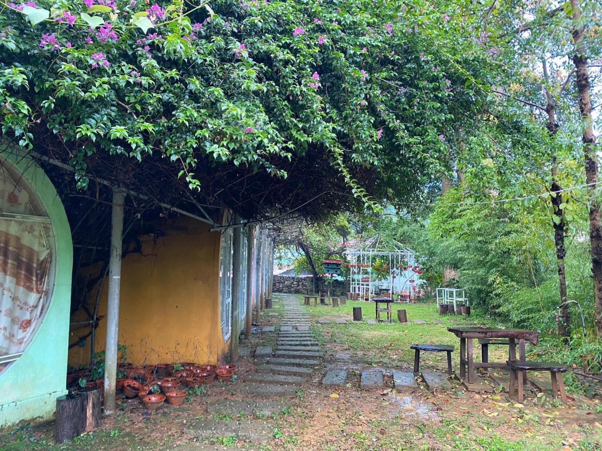 Ong Vang Meo Vac Hotel Bagian luar foto