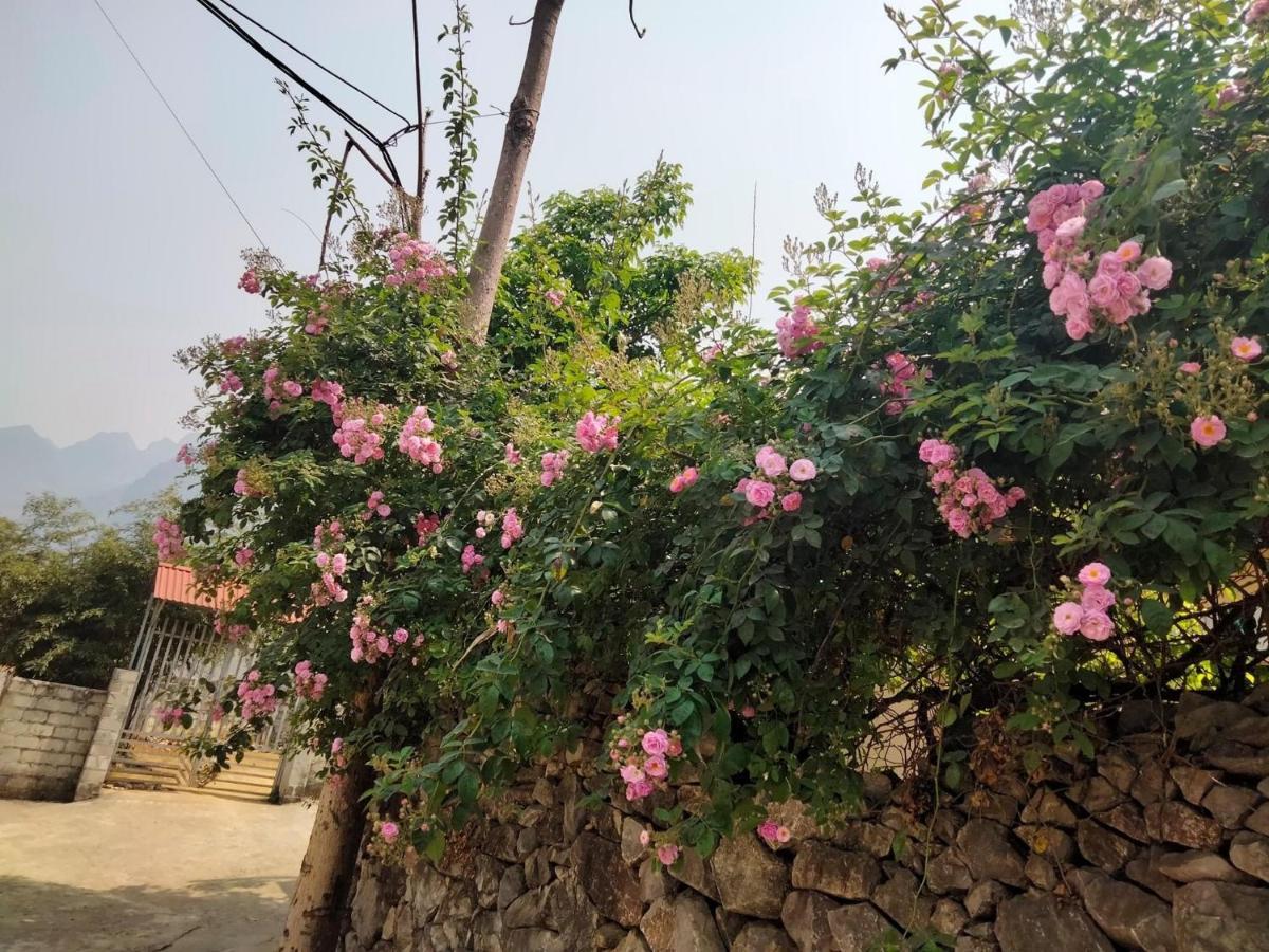 Ong Vang Meo Vac Hotel Bagian luar foto