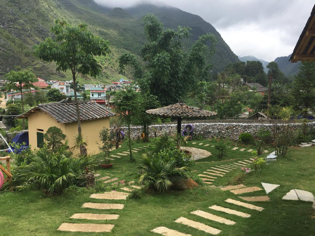 Ong Vang Meo Vac Hotel Bagian luar foto