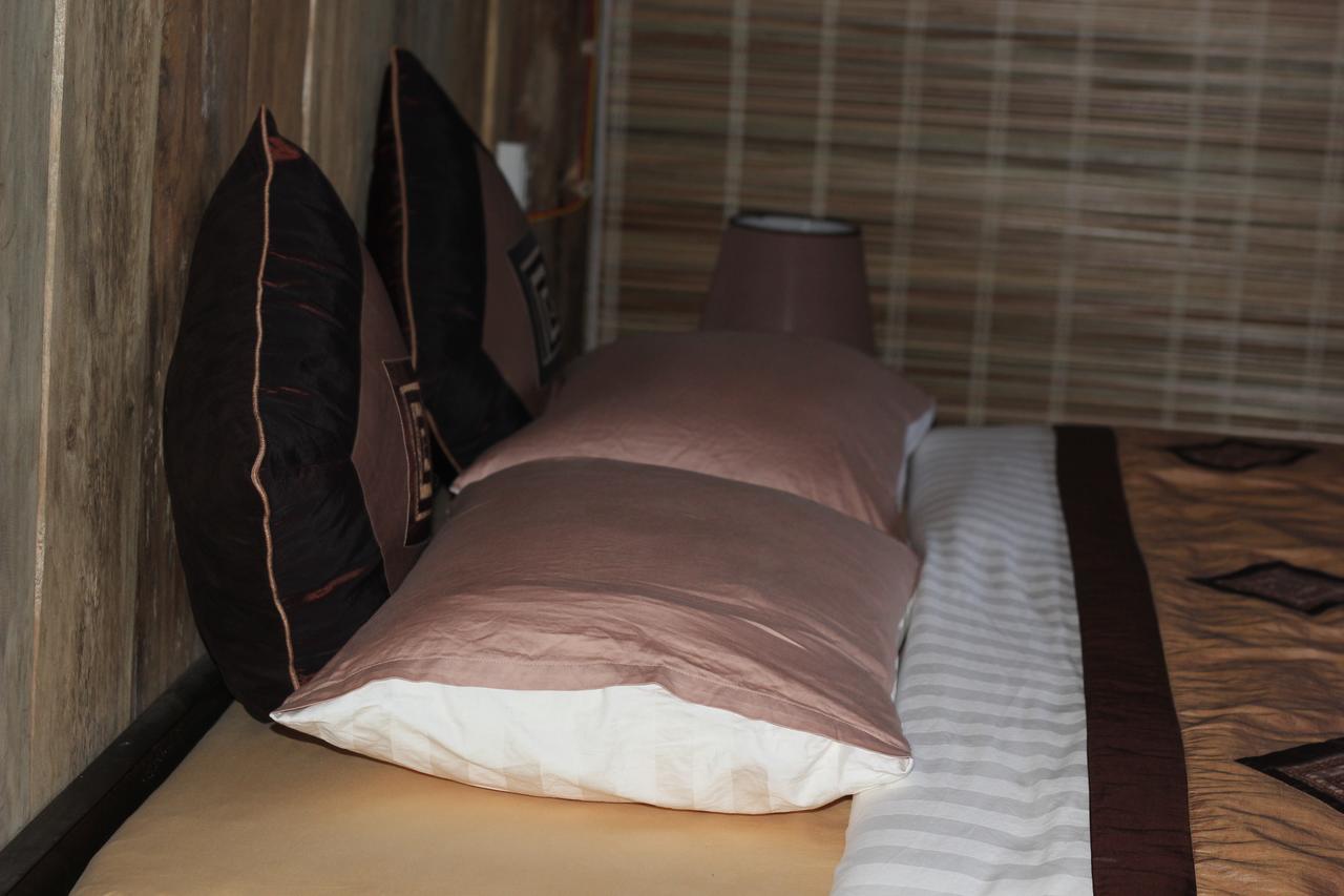 Ong Vang Meo Vac Hotel Bagian luar foto